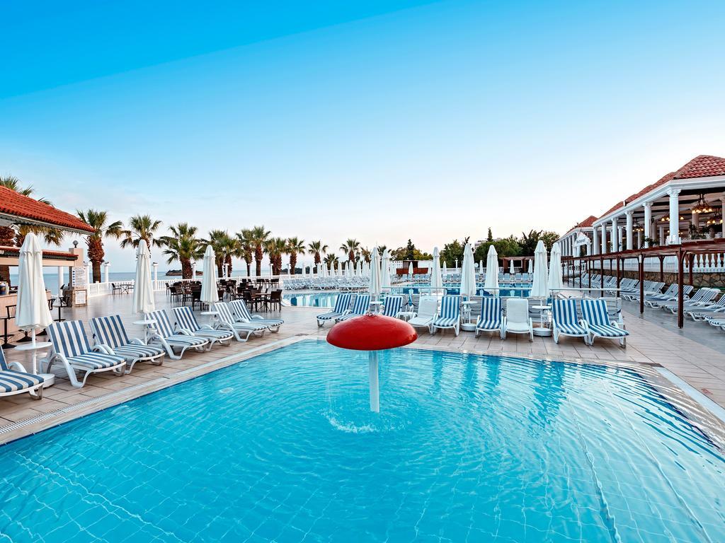 Club Tarhan Beach Didim Luaran gambar